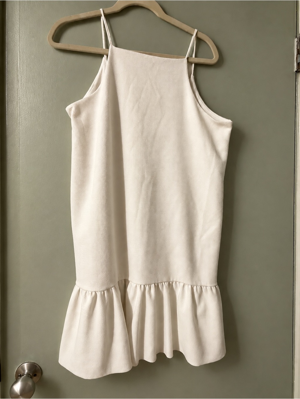 ZARA W/B Collection White Textured Ruffle Hem Mini Dress L